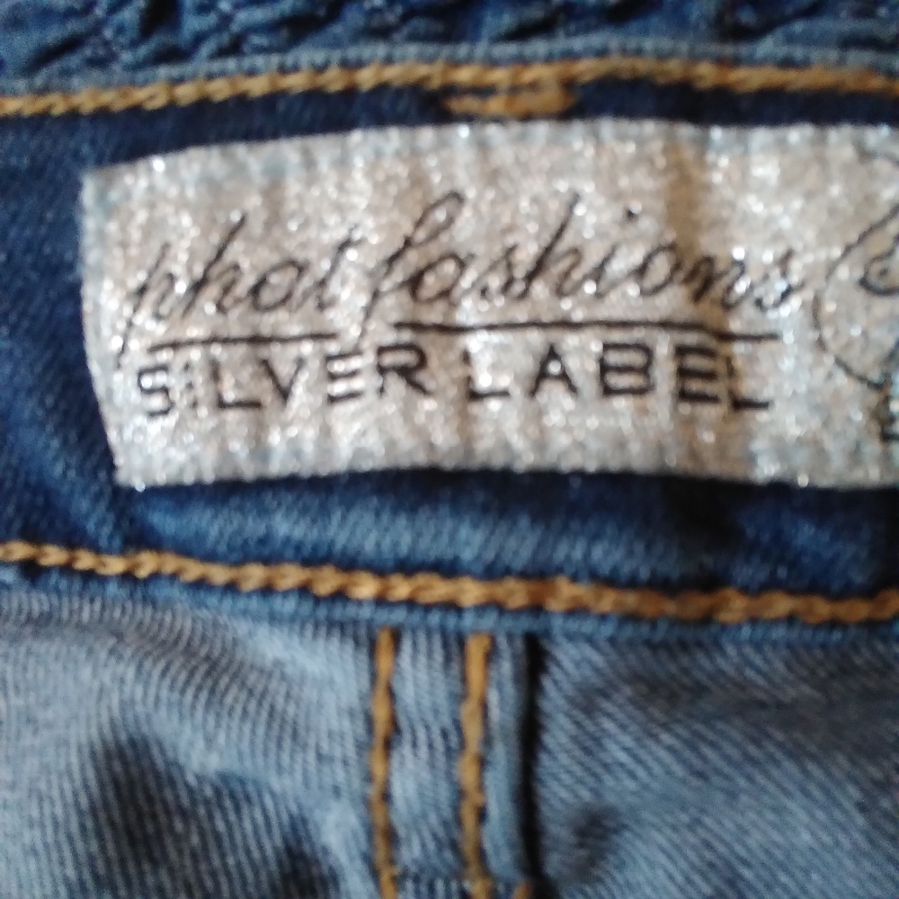 Denim capris - Picture 5 of 8